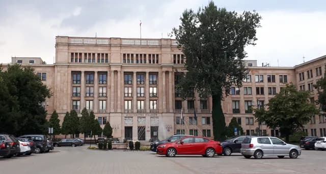 Nowa akcyza na e-papierosy. Użytkownicy zapłacą więcej od 2027 roku.