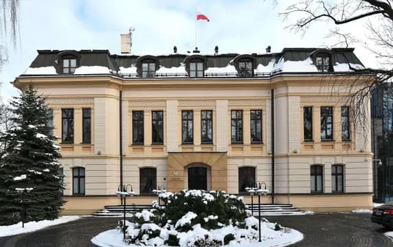 Trybunał Konstytucyjny orzekł o transkrypcji. Małżeństwa jednopłciowe bez uznania